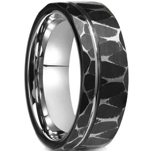 ***COI Tungsten Carbide Black Silver Offset Groove Hammered Ring-01191DD